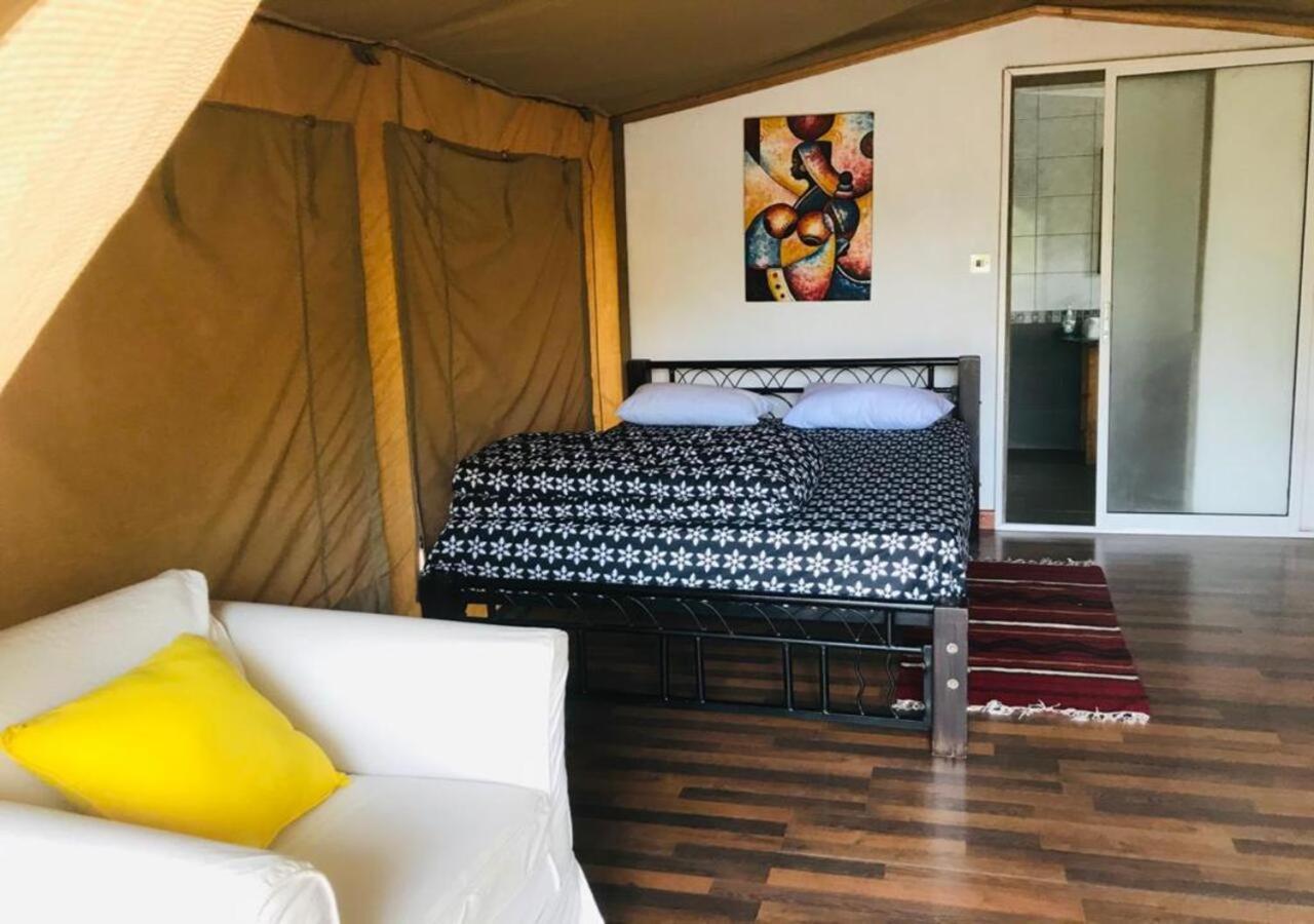 Oldonyo Orok Lodge Kajiado Екстер'єр фото