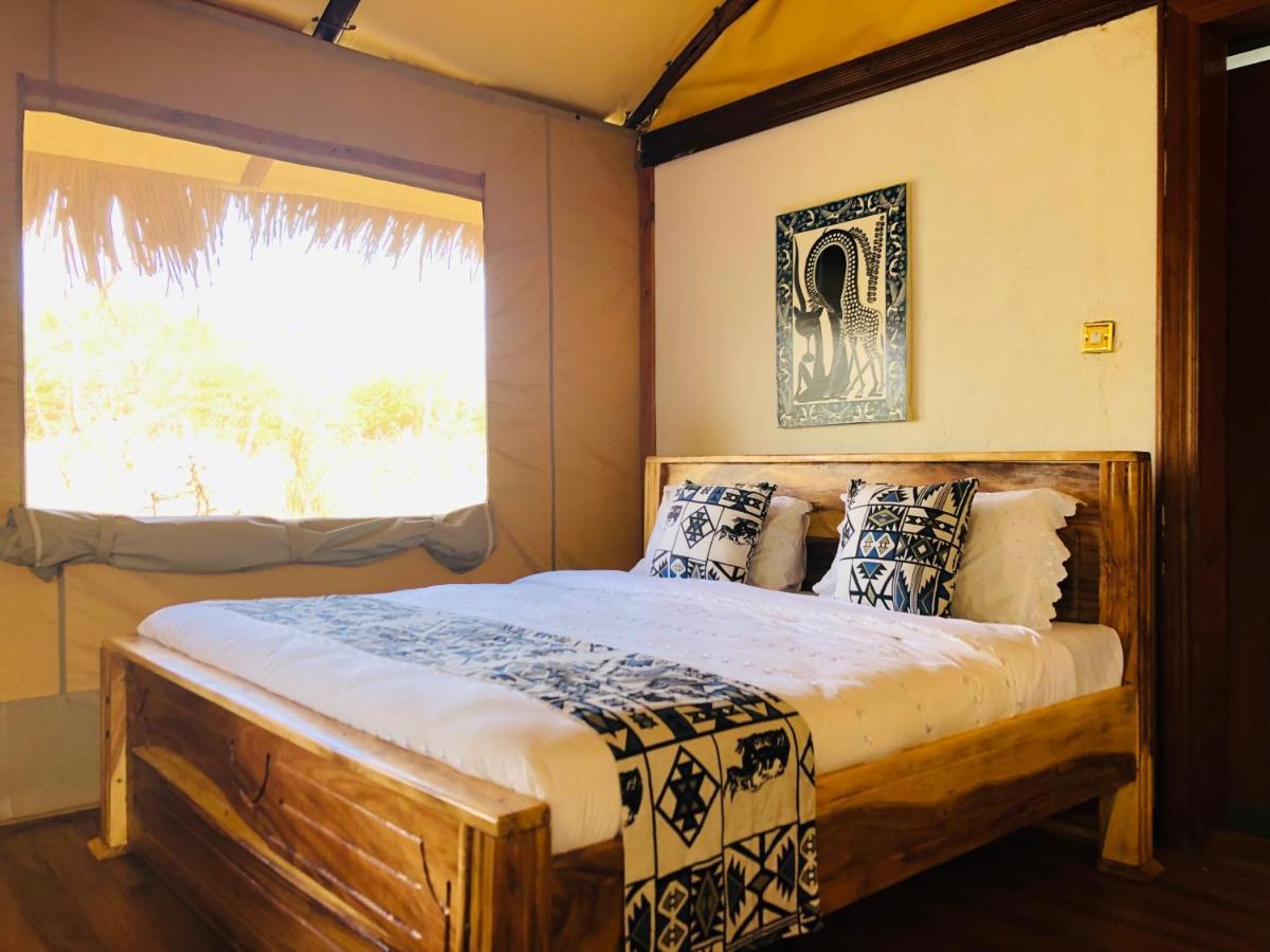 Oldonyo Orok Lodge Kajiado Екстер'єр фото